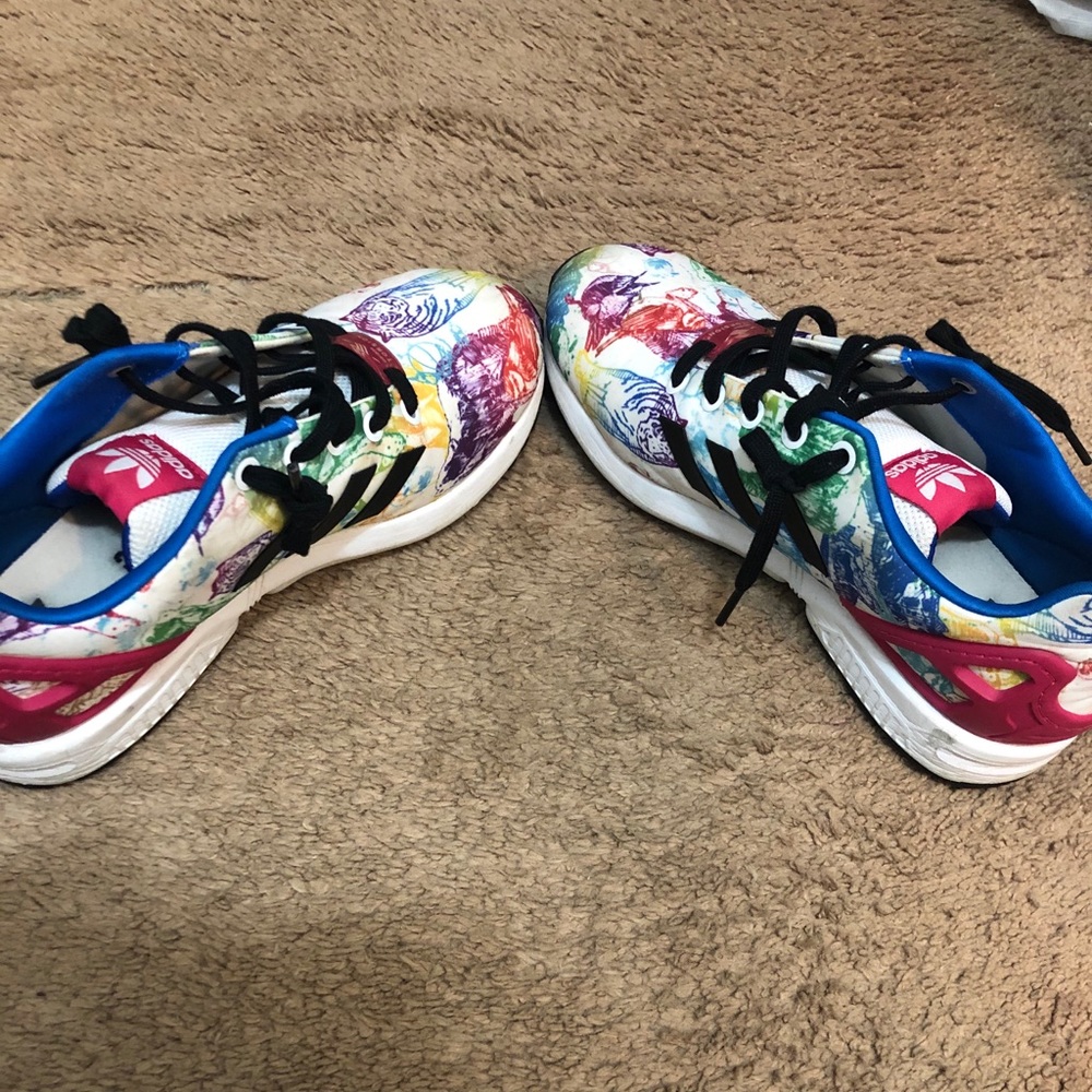 Shoes - Picture 4 of 5